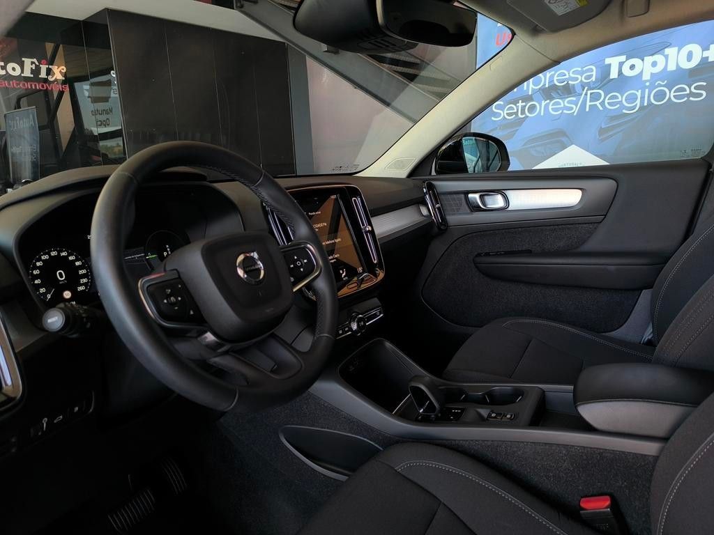 volvo-xc40-2022-hibrido-a-gasolina-1477cc
