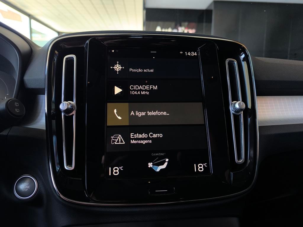 volvo-xc40-2022-hibrido-a-gasolina-1477cc