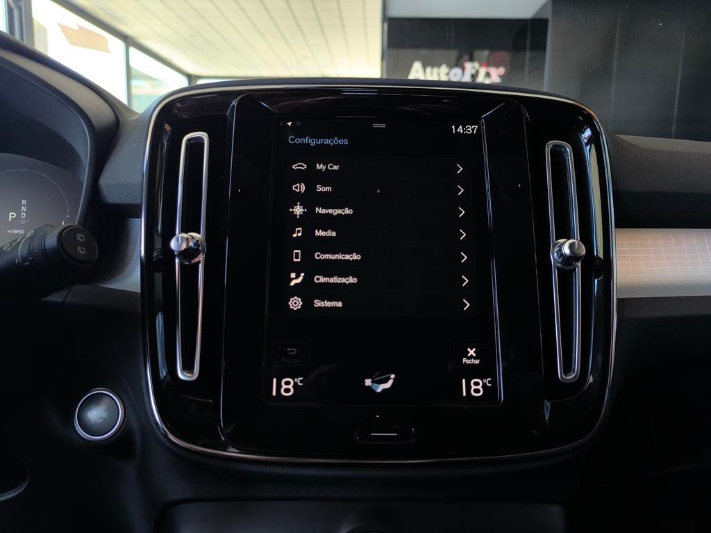 volvo-xc40-2022-hibrido-a-gasolina-1477cc