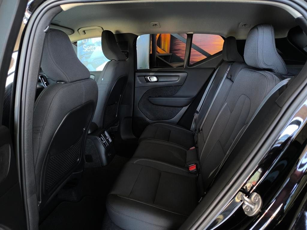 volvo-xc40-2022-hibrido-a-gasolina-1477cc