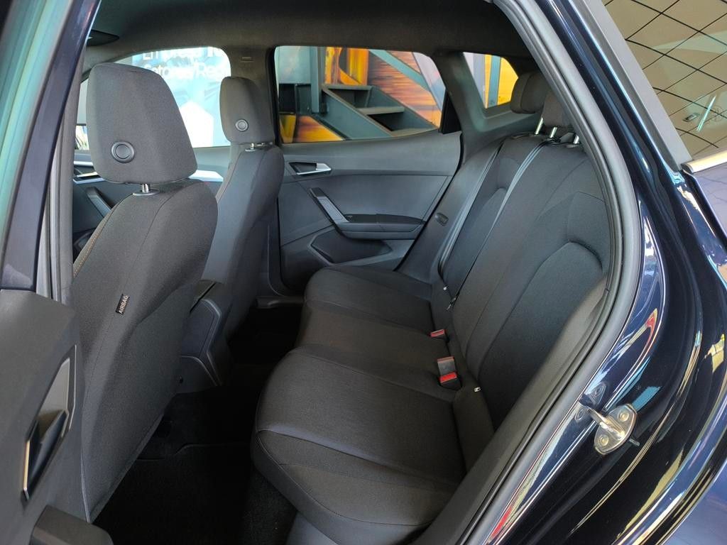 seat-arona-2022-gasolina-999cc
