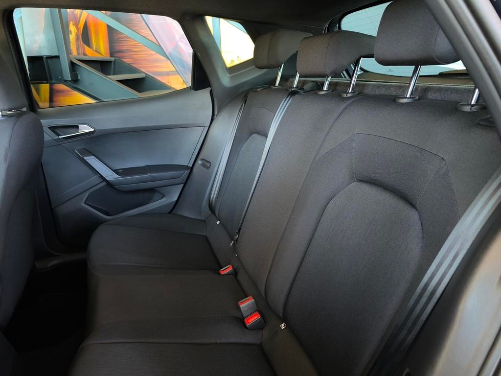 seat-arona-2022-gasolina-999cc