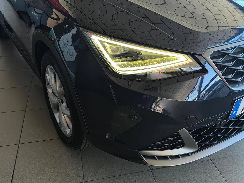 seat-arona-2022-gasolina-999cc