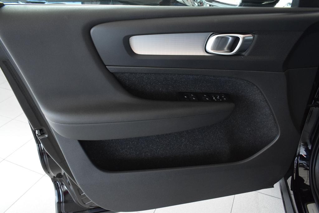 volvo-xc40-2020-hibrido-a-gasolina-1477cc