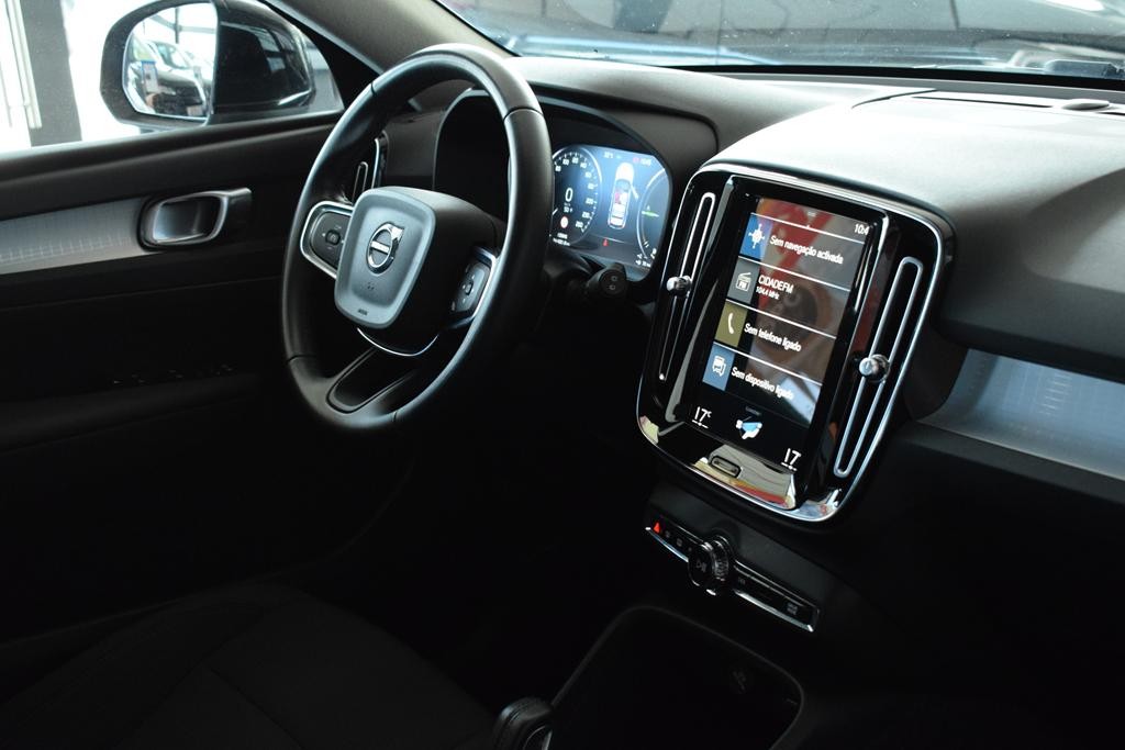 volvo-xc40-2020-hibrido-a-gasolina-1477cc