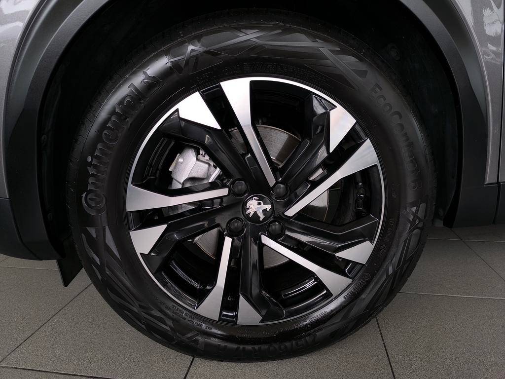 peugeot-2008-2021-diesel-1499cc