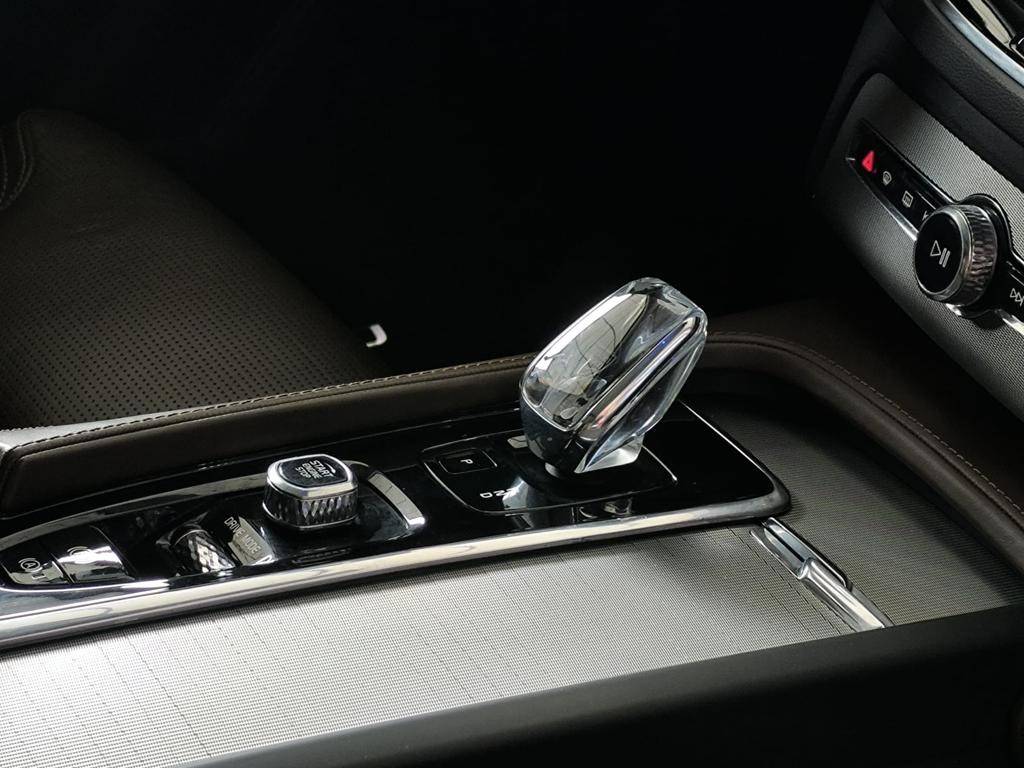volvo-xc-90-2019-hibrido-a-gasolina-1969cc