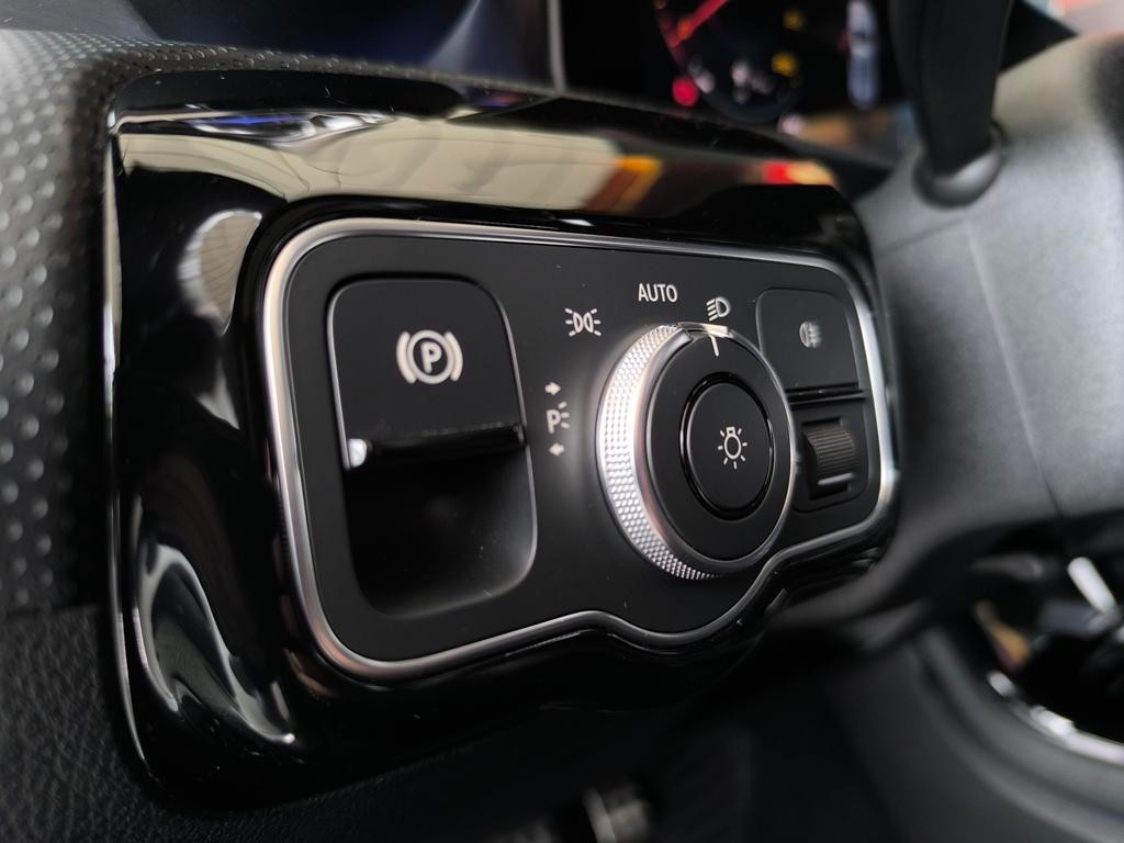 mercedes-benz-classe-a-2018-diesel-1461cc