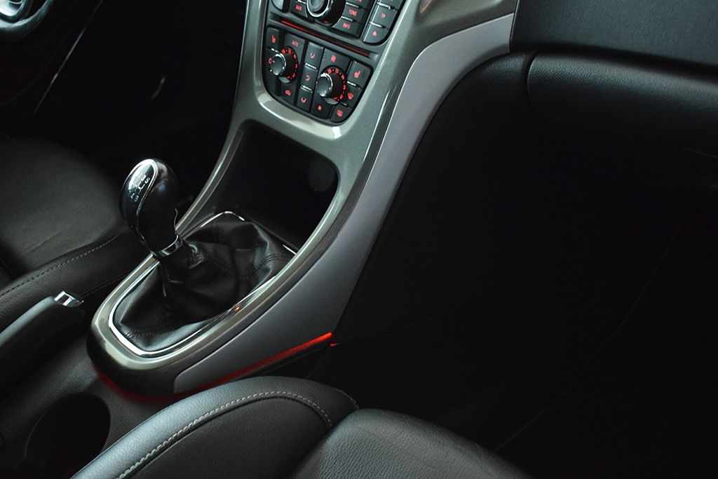 opel-astra-sport-tourer-2012-diesel-1686cc