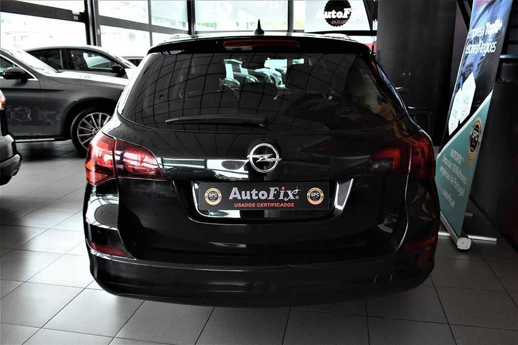 opel-astra-sport-tourer-2012-diesel-1686cc