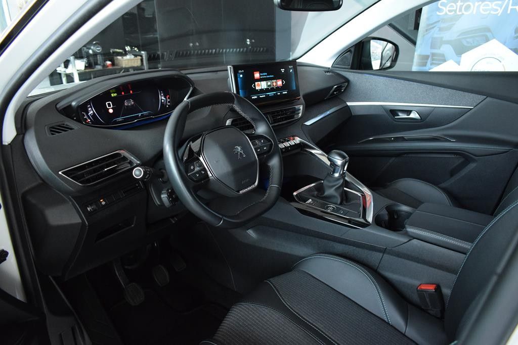 peugeot-3008-2021-diesel-1499cc