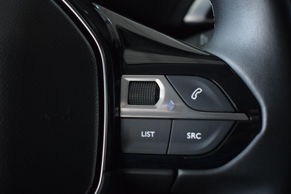 peugeot-3008-2021-diesel-1499cc
