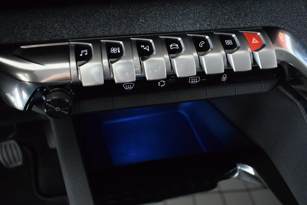 peugeot-3008-2021-diesel-1499cc