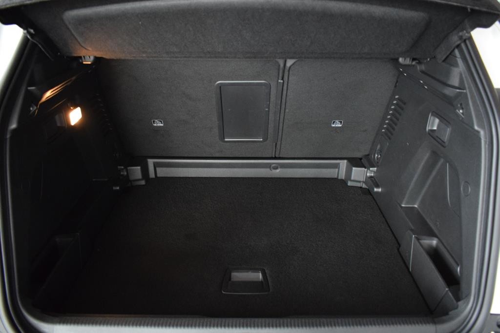 peugeot-3008-2021-diesel-1499cc
