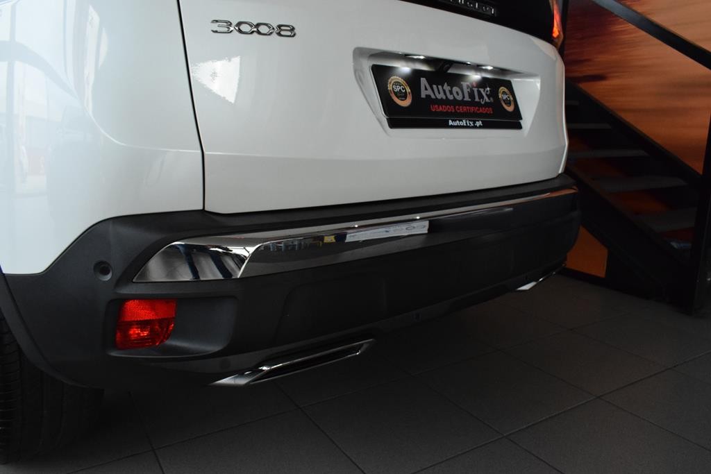 peugeot-3008-2021-diesel-1499cc