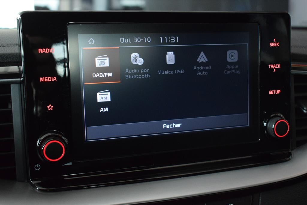kia-ceed-sw-2023-diesel-1598cc