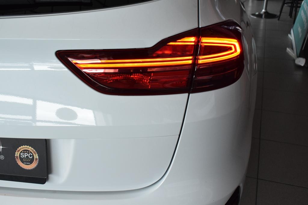 kia-ceed-sw-2023-diesel-1598cc