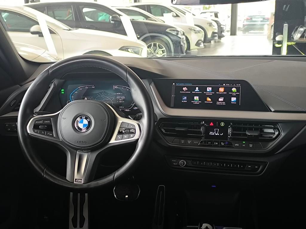 bmw-serie-1-2023-diesel-1496cc