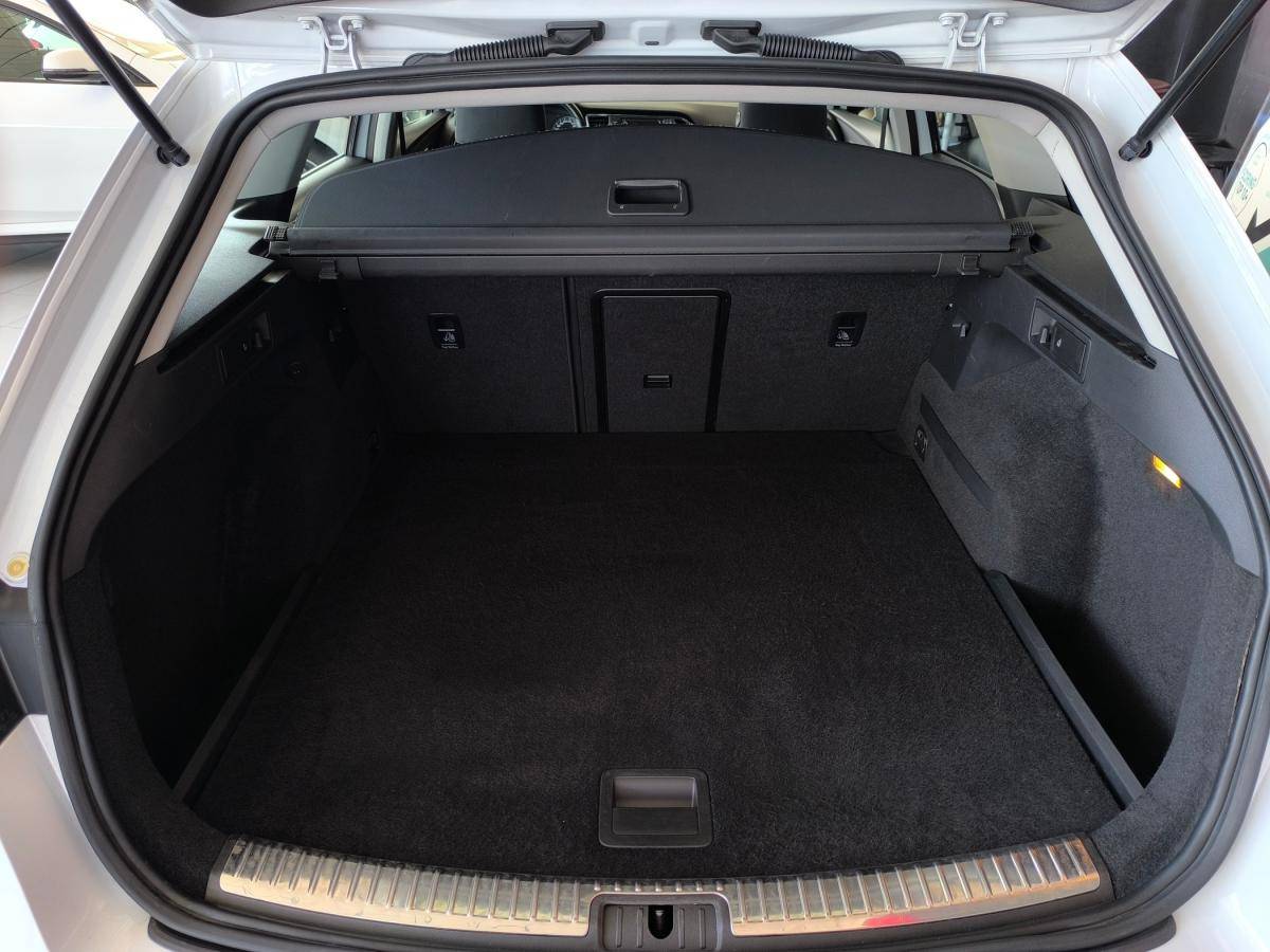 seat-leon-st-2015-diesel-1598cc