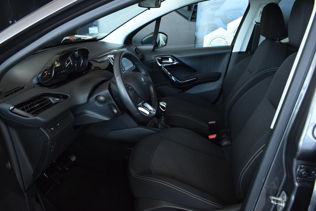 peugeot-208-2019-diesel-1499cc