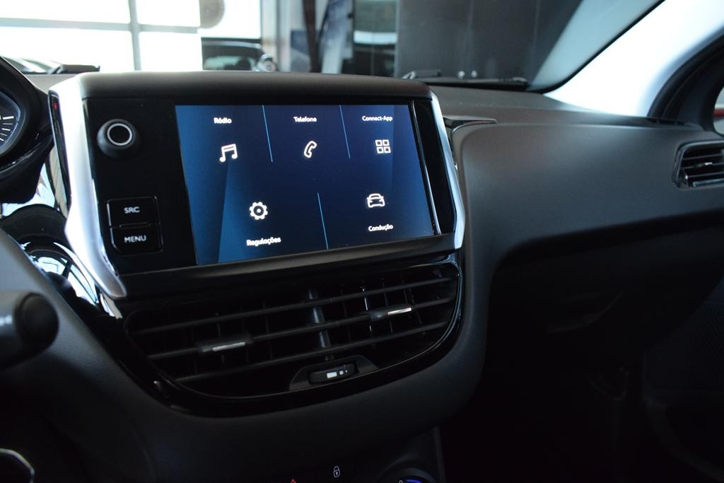 peugeot-208-2019-diesel-1499cc