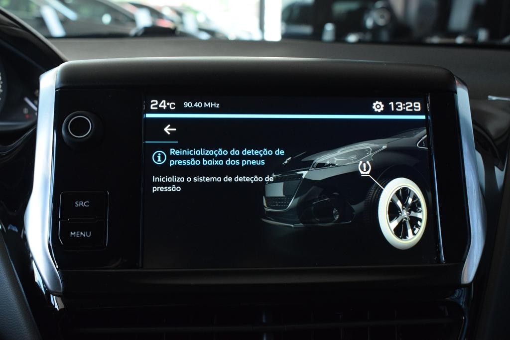 peugeot-208-2019-diesel-1499cc