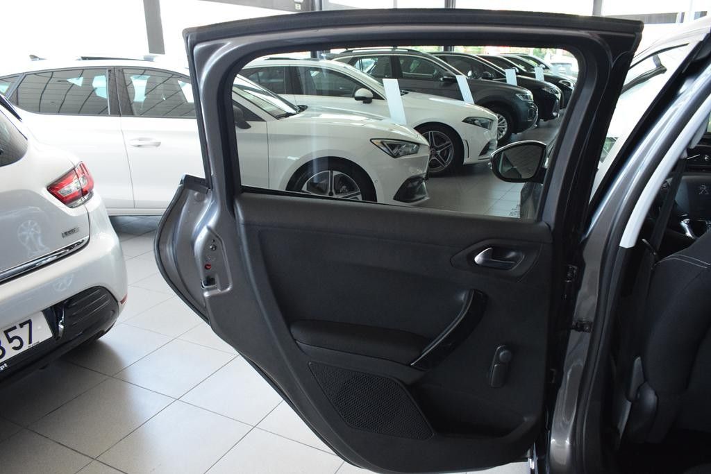 peugeot-208-2019-diesel-1499cc