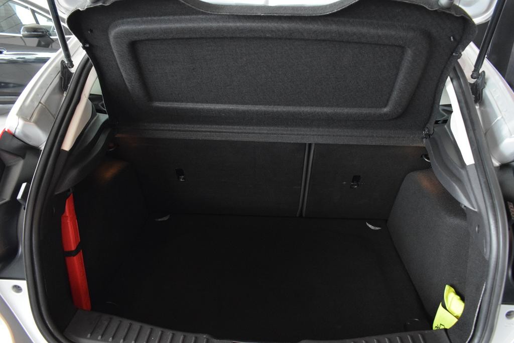 ford-focus-2012-diesel-1560cc