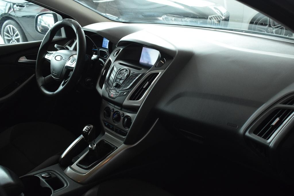 ford-focus-2012-diesel-1560cc