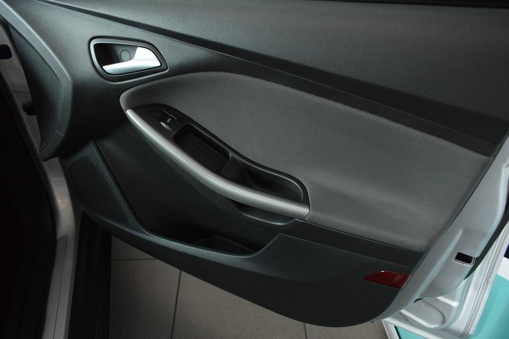 ford-focus-2012-diesel-1560cc