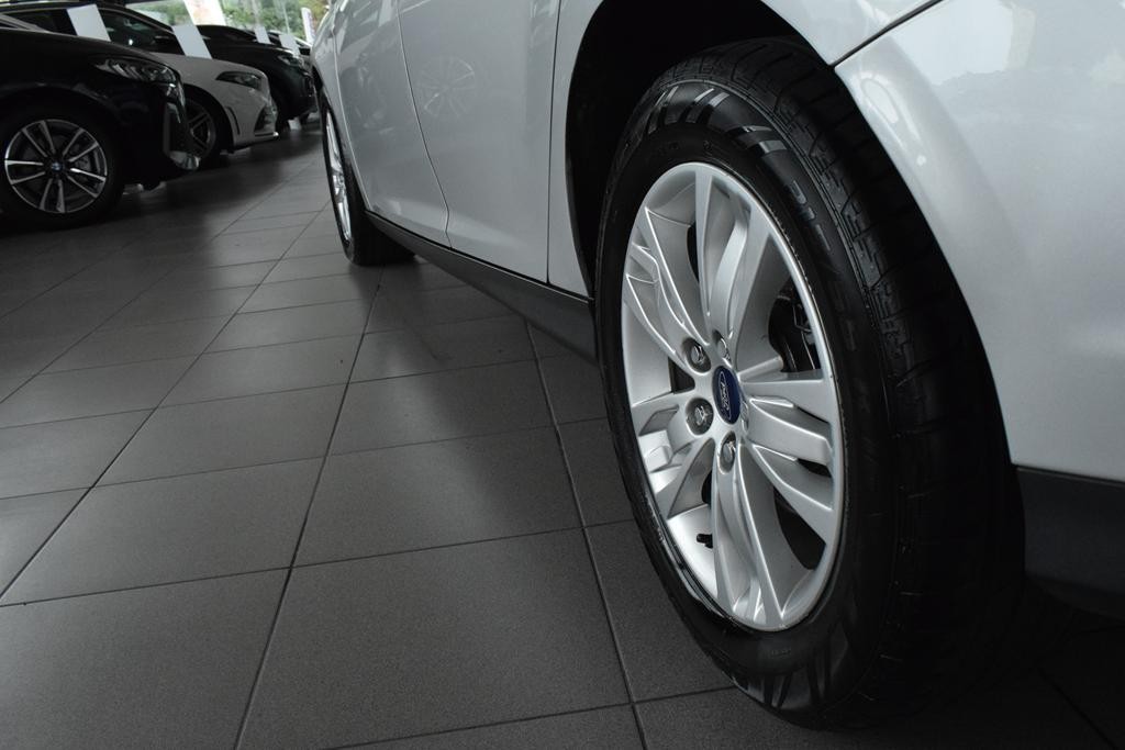 ford-focus-2012-diesel-1560cc