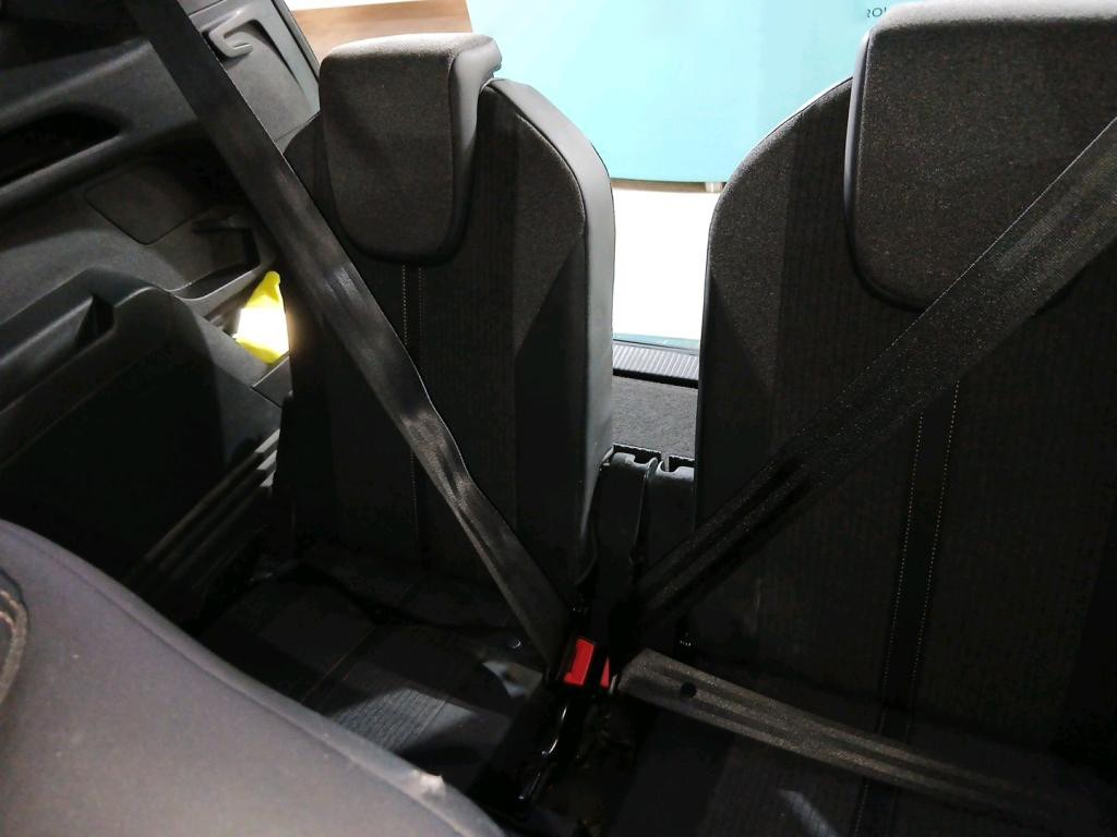 peugeot-5008-2019-diesel-1499cc
