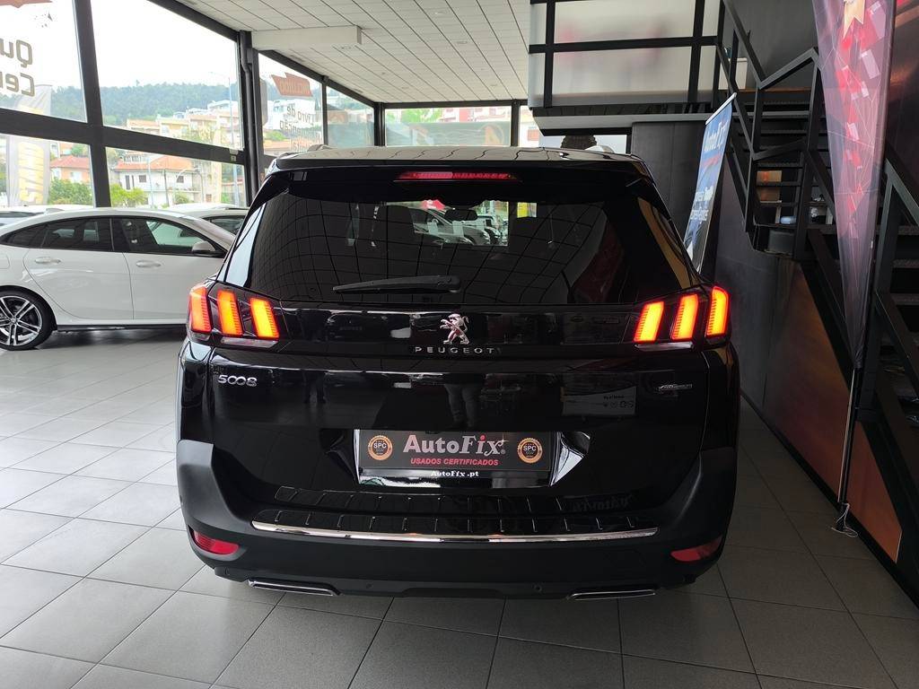 peugeot-5008-2019-diesel-1499cc