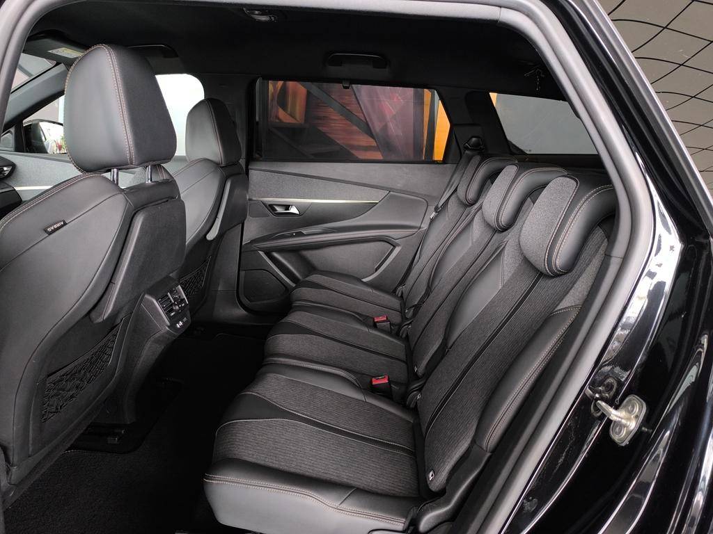 peugeot-5008-2019-diesel-1499cc