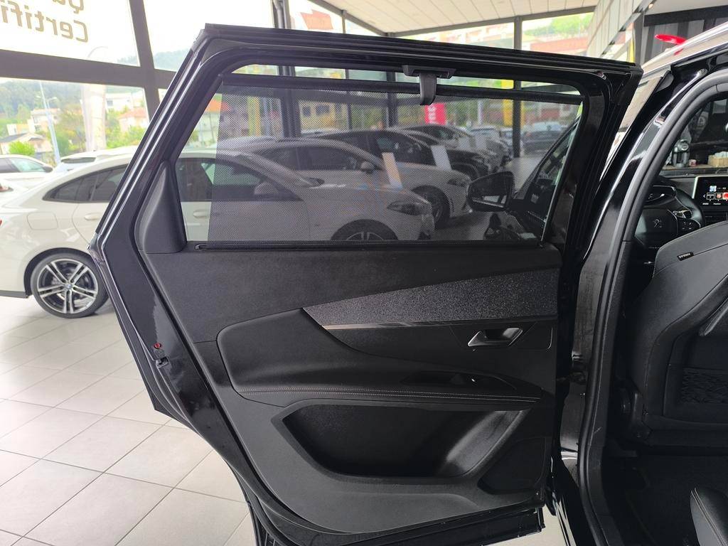 peugeot-5008-2019-diesel-1499cc