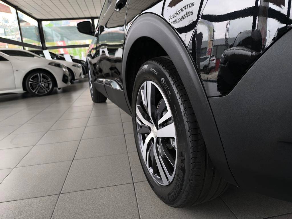peugeot-5008-2019-diesel-1499cc