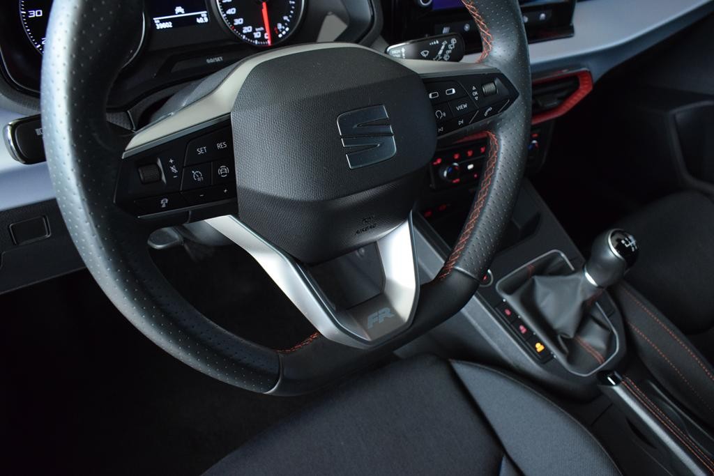 seat-ibiza-2022-gasolina-999cc