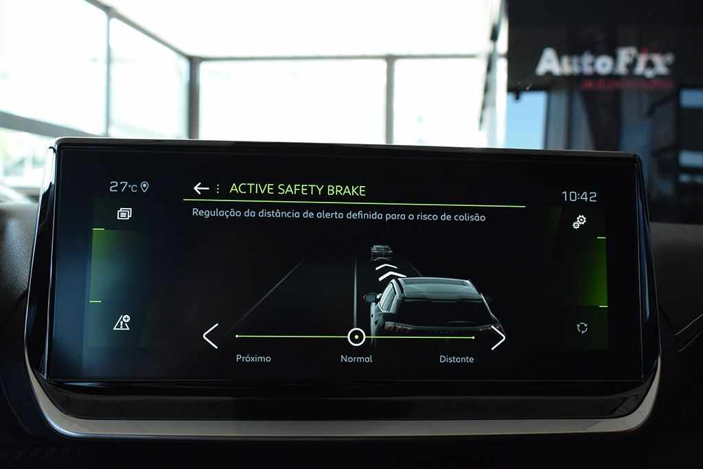 peugeot-2008-2022-diesel-1500cc