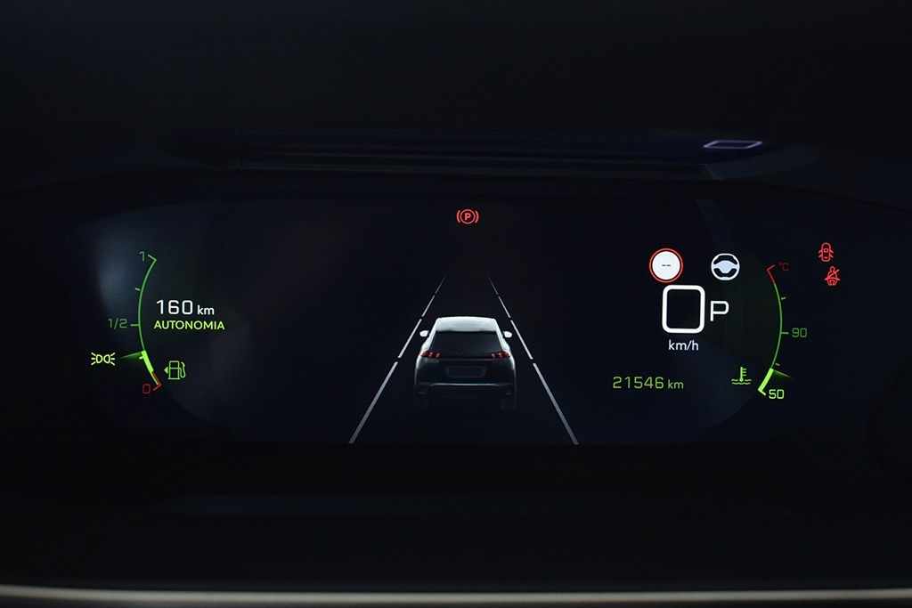 peugeot-2008-2022-diesel-1500cc
