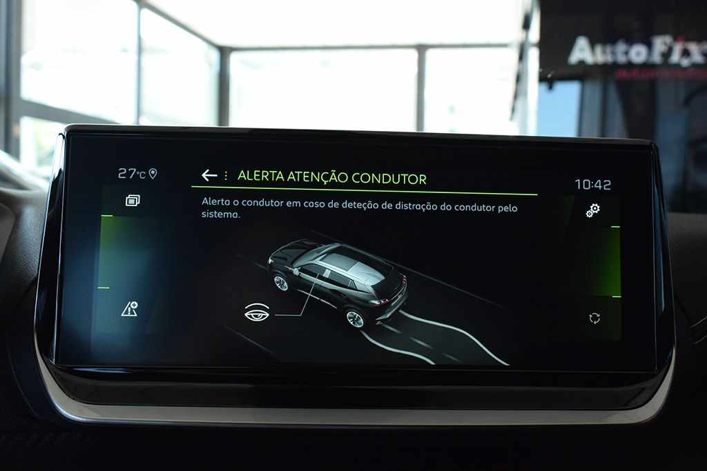 peugeot-2008-2022-diesel-1500cc
