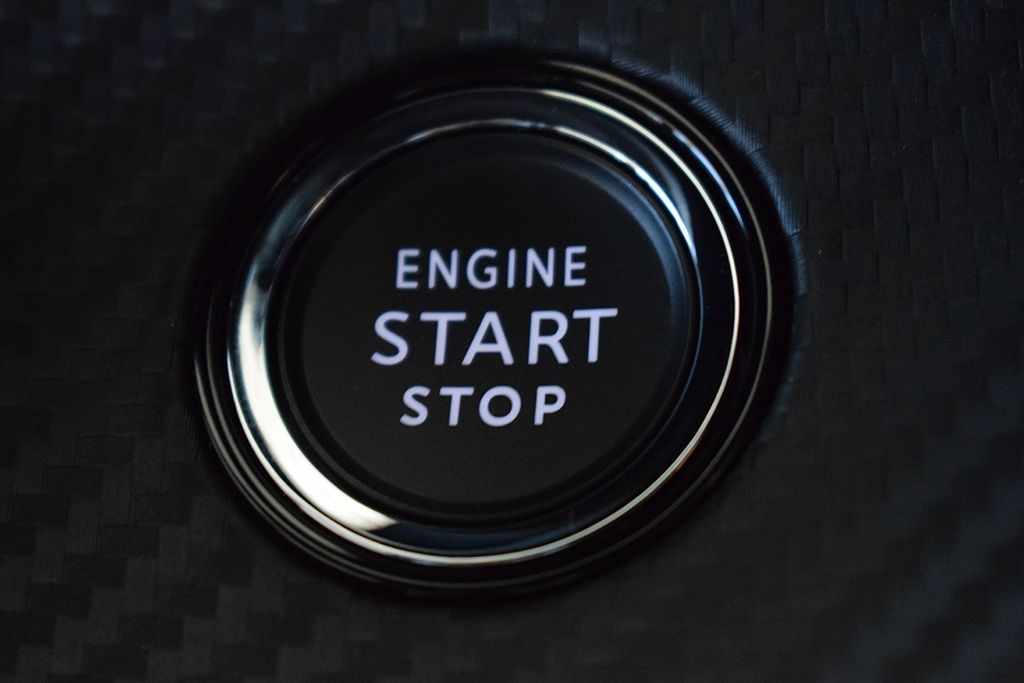 peugeot-2008-2022-diesel-1500cc