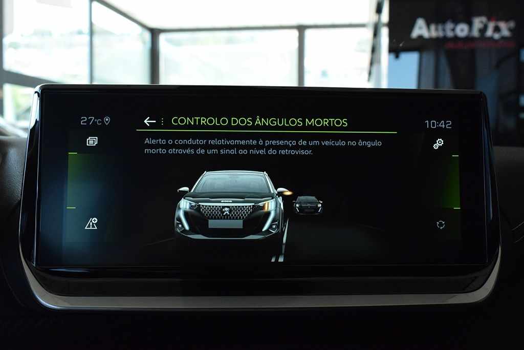peugeot-2008-2022-diesel-1500cc