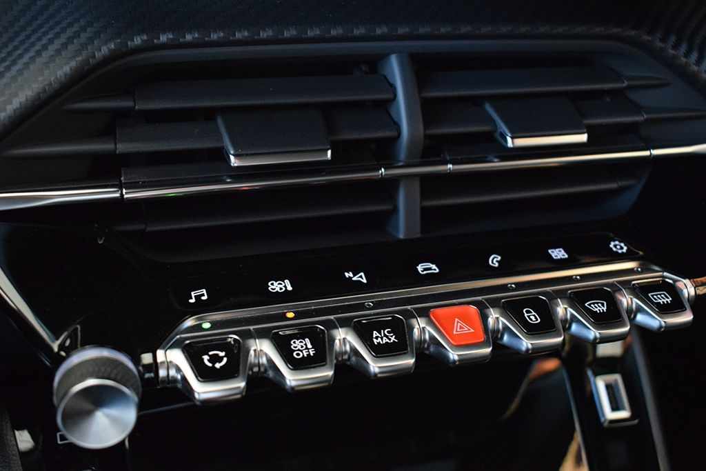 peugeot-2008-2022-diesel-1500cc