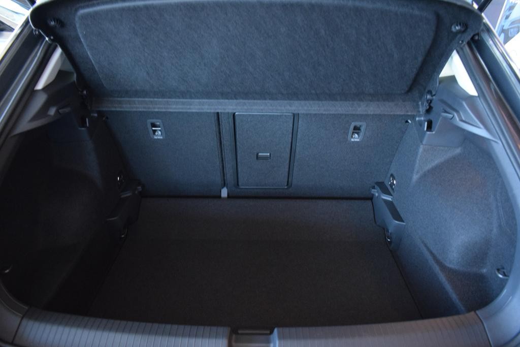 volkswagen-t-roc-2024-diesel-1968cc