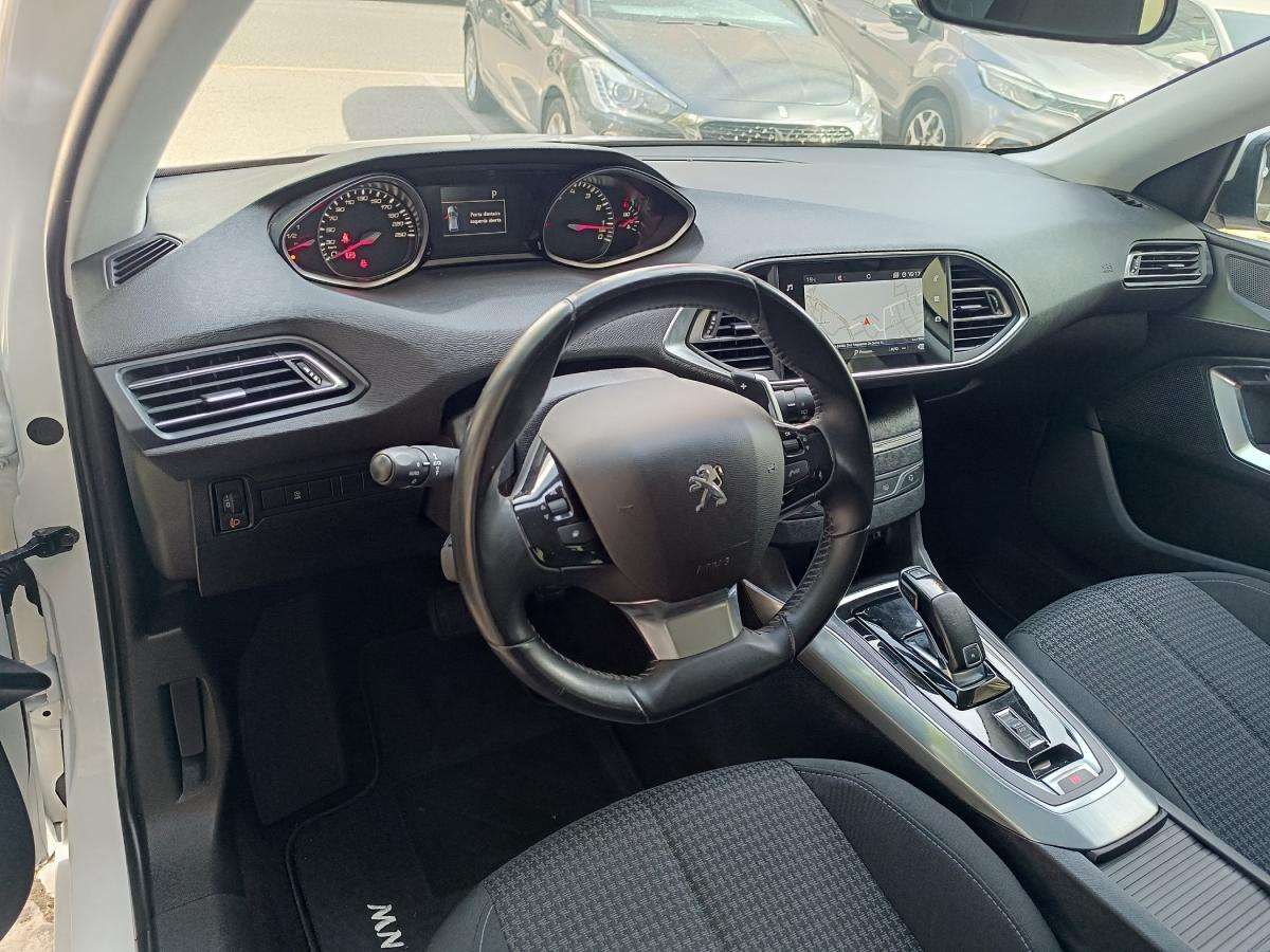 peugeot-308-2021-gasolina-1199cc