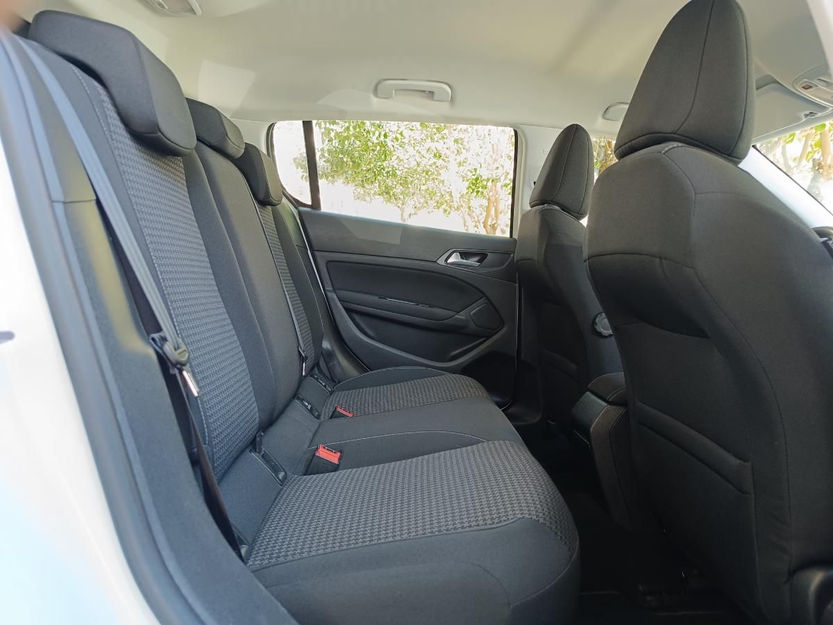 peugeot-308-2021-gasolina-1199cc