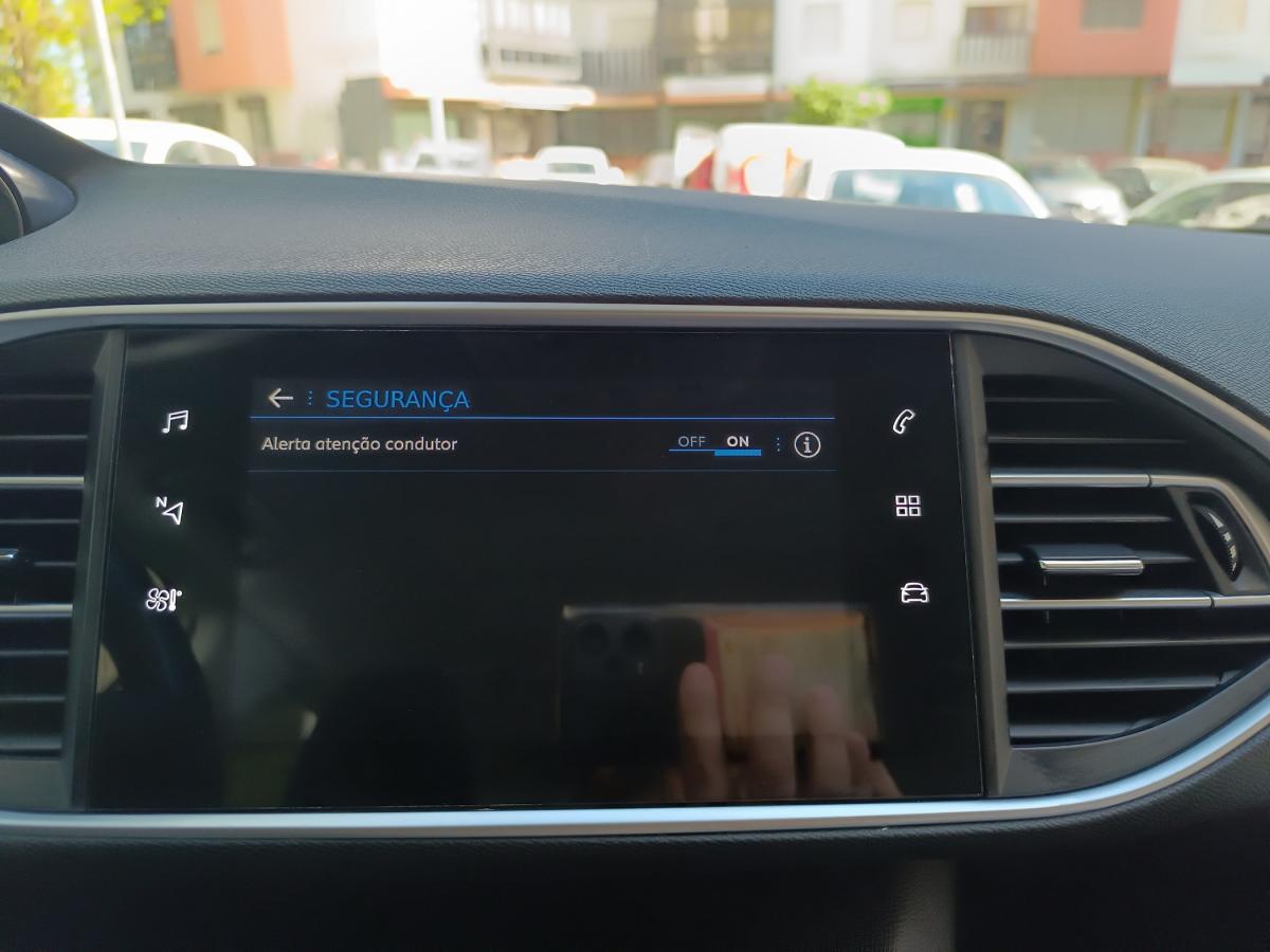 peugeot-308-2021-gasolina-1199cc