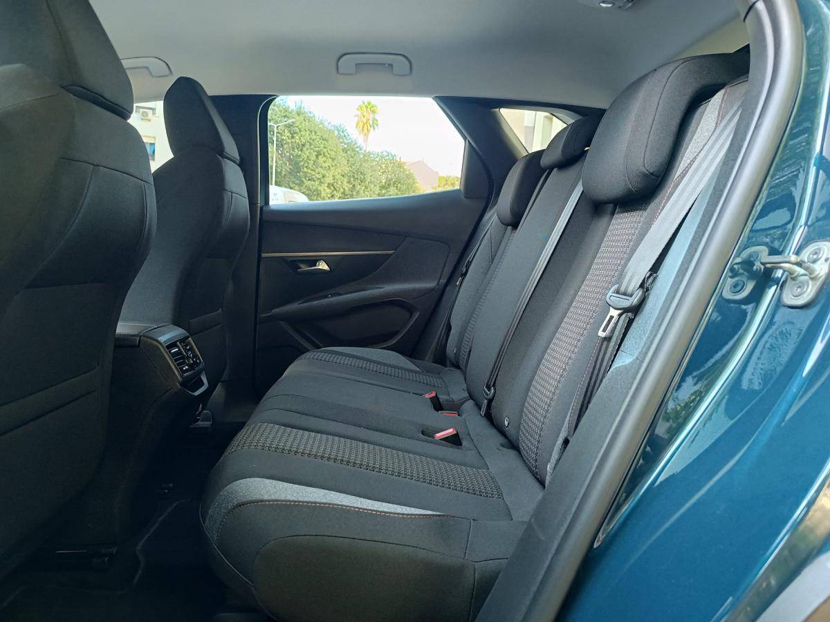 peugeot-3008-2022-gasolina-1199cc