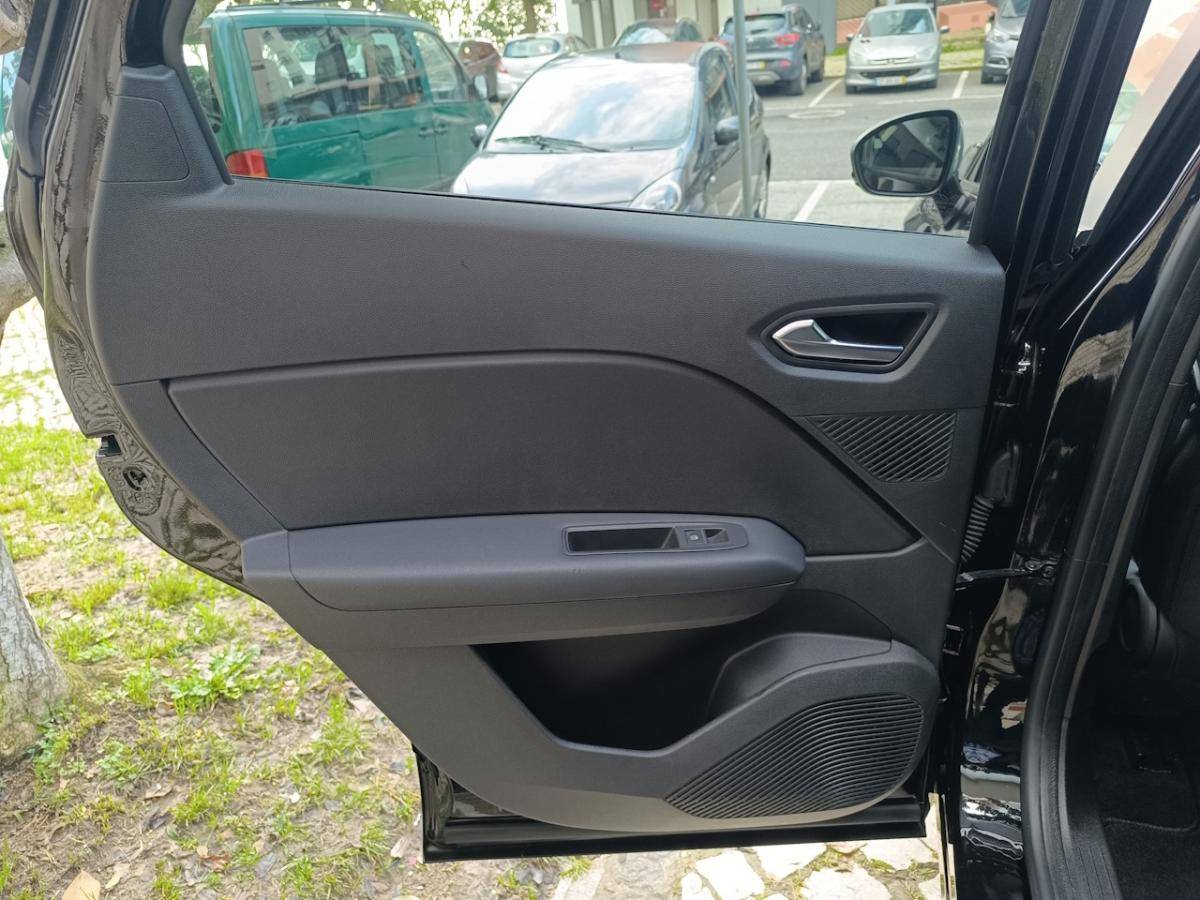 renault-captur-2024-gpl-999cc