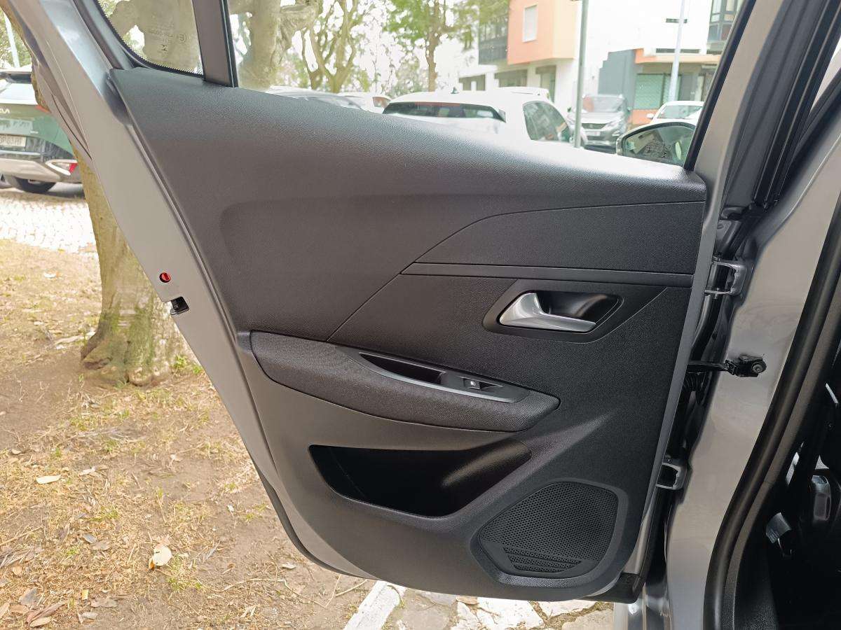 peugeot-208-2022-eletrico-0cc